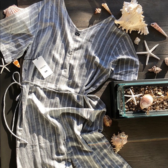 🌴🌼RVCA- SAS DRESS🌼🌴 - Picture 7 of 8